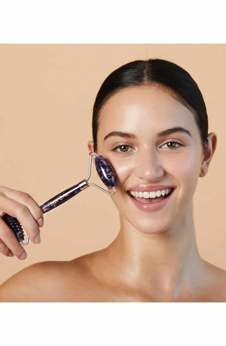 Second image of Amethyst 2D Textured & Smooth Facial Roller