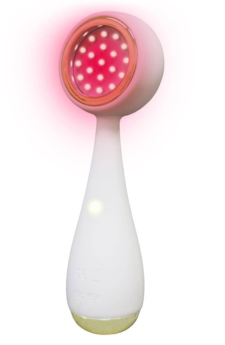 Second image of Redvolution Red LED Light Therapy Bundle