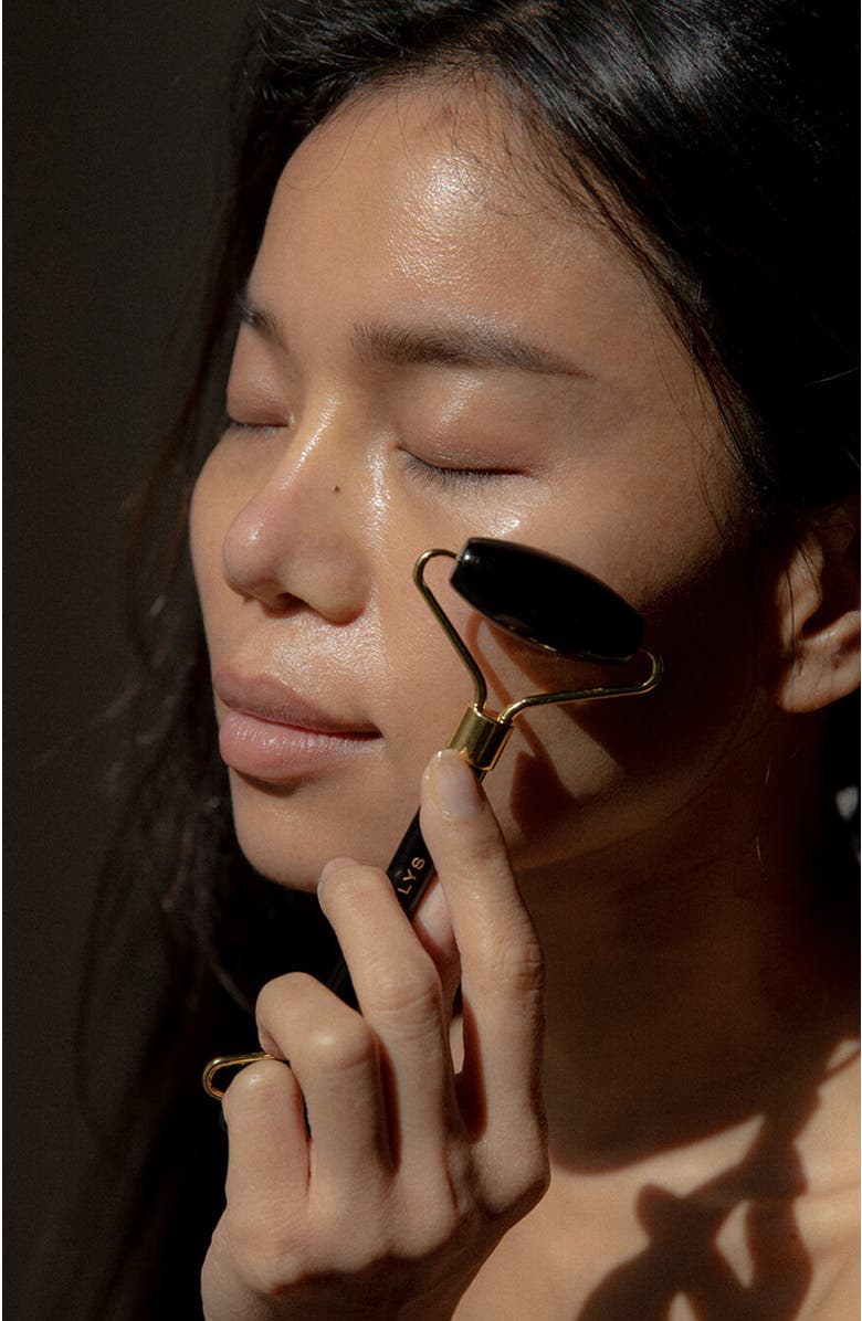 Second image of Obsidian Gua Sha + Face Roller Set